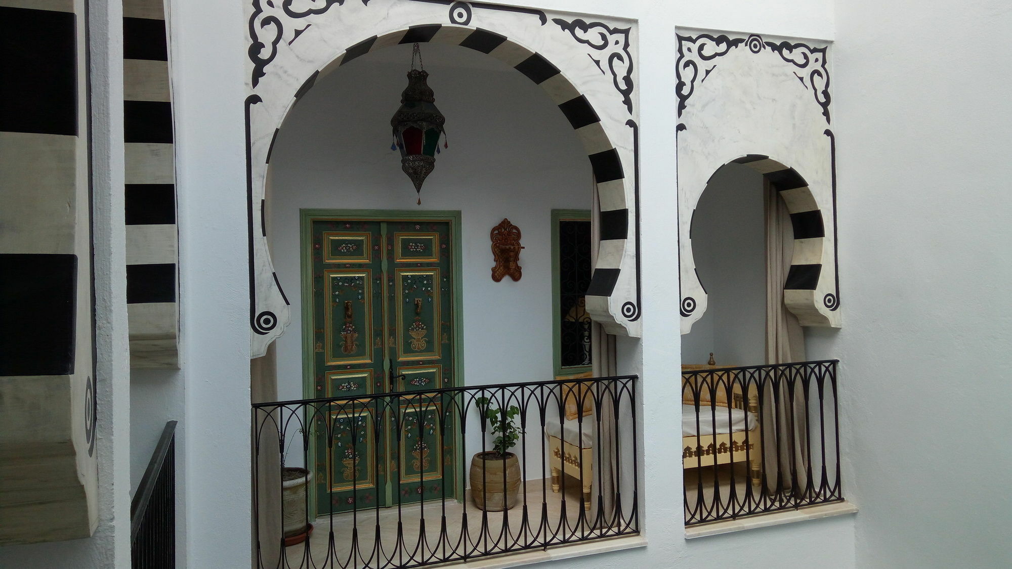 El Patio Courtyard House